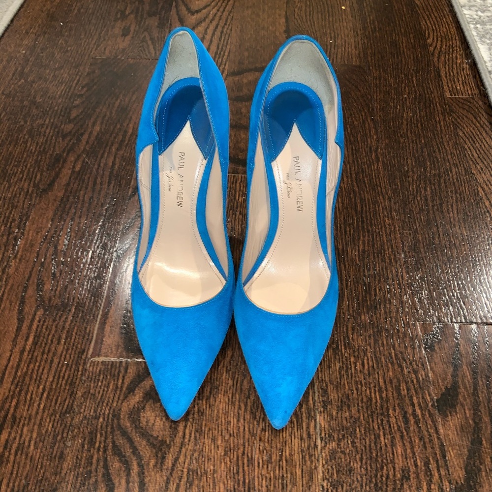 Suede pumps